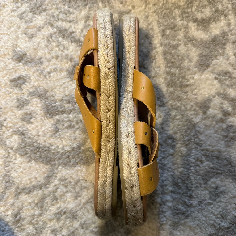 Picon Sandals - Picture 4 of 7
